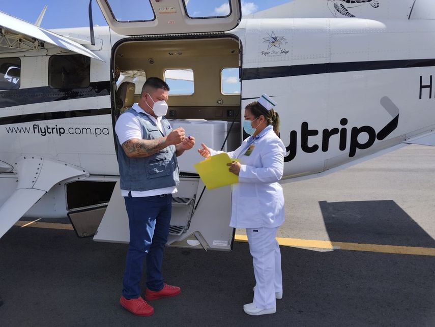 Ayer miércoles se recibieron otras 800 dosis de la vacuna bivalente en el aeropuerto de David en Chiriquí.