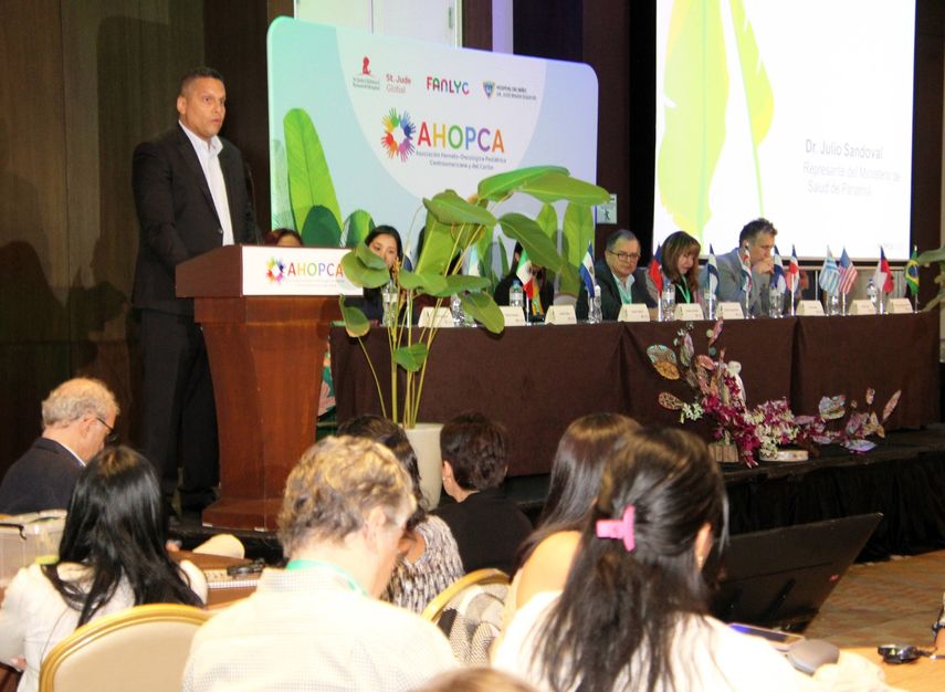 Julio Sandoval, asesor del Despacho Superior del Ministerio de Salud (Minsa) de Panamá. Julio Sandoval, asesor del Despacho Superior del Ministerio de Salud (Minsa) de Panamá.