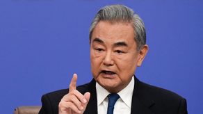 China insta a EE.UU. e Irán a retomar negociaciones para frenar la crisis