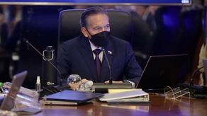 Gabinete aprueba $40 millones para compensar a empresas eléctricas