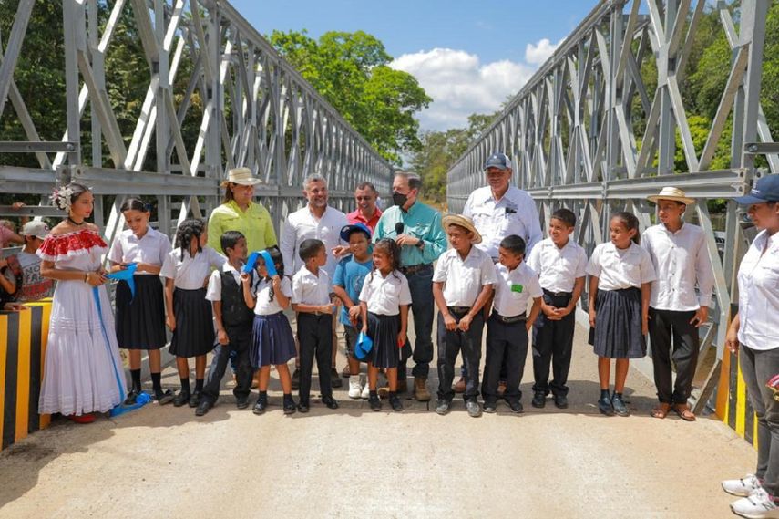 Presidente Nito Cortizo entregó obras por más de B/.40 millones en la provincia de Veraguas.
