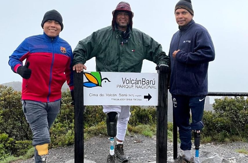 Los atletas se prepararon con antelación para ascender al punto más alto de la República de Panamá; la cúspide del Volcán Barú en la provincia de Chiriquí.&nbsp;