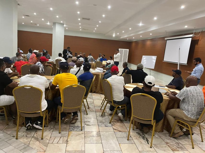 "Qué no se entienda que nuestra presencia o la firma de una lista de asistencia es el aval de acuerdo de la ARAP”, señalaron los pescadores. 