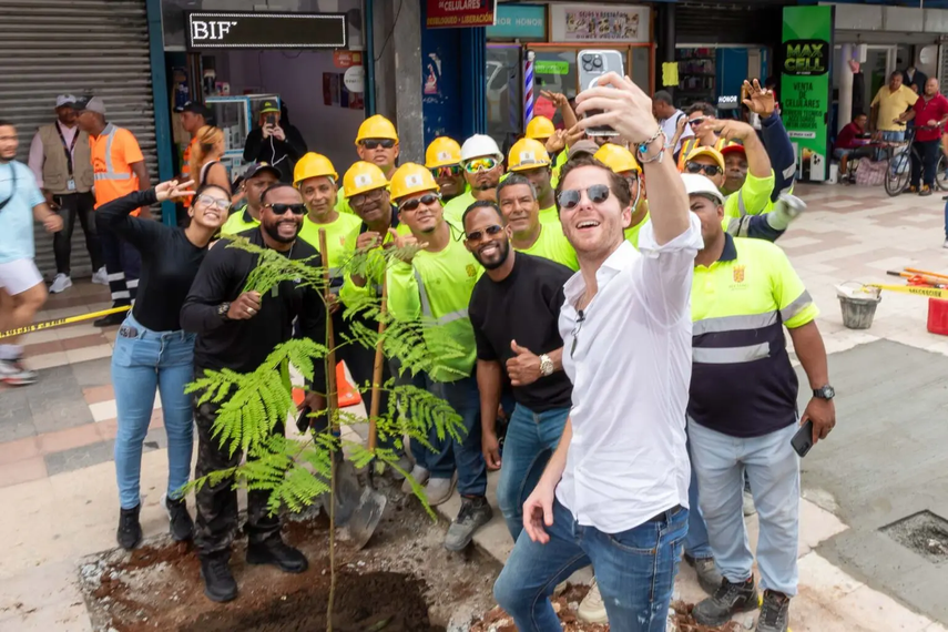 Alcaldía de Panamá da inicio al arbolado urbano en Calidonia