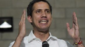 Un mes de turbulencia en Venezuela con Guaidó