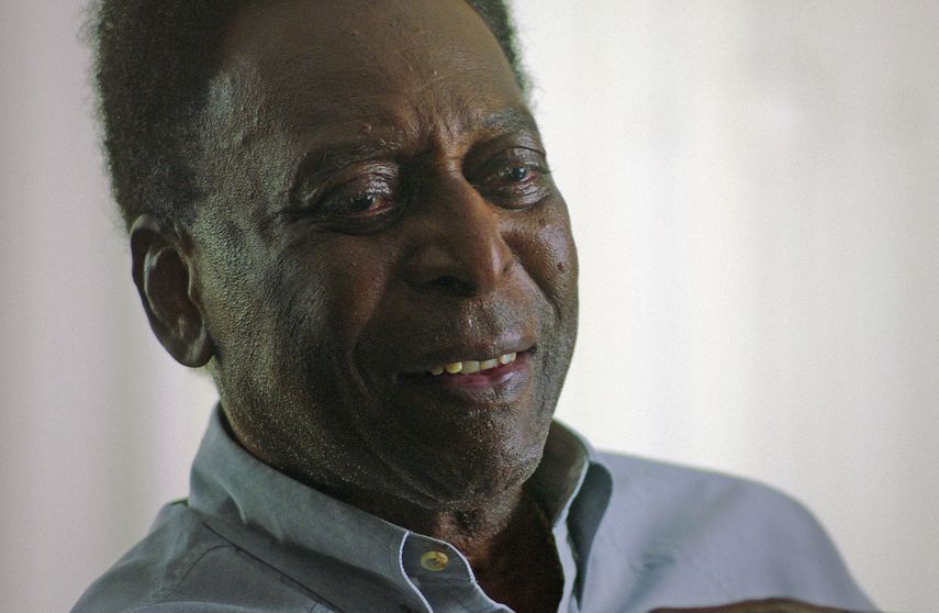 Pelé, dice que se siente fuerte, con mucha esperanza