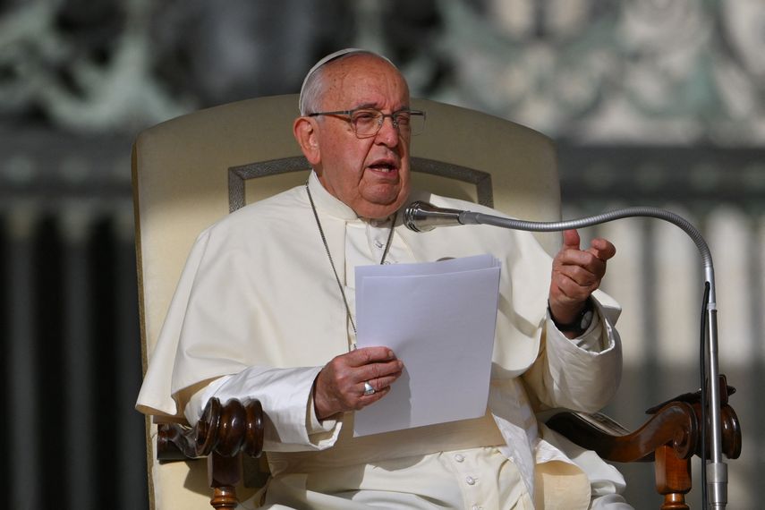 Papa Francisco pide orar por los españoles afectados por las inundaciones