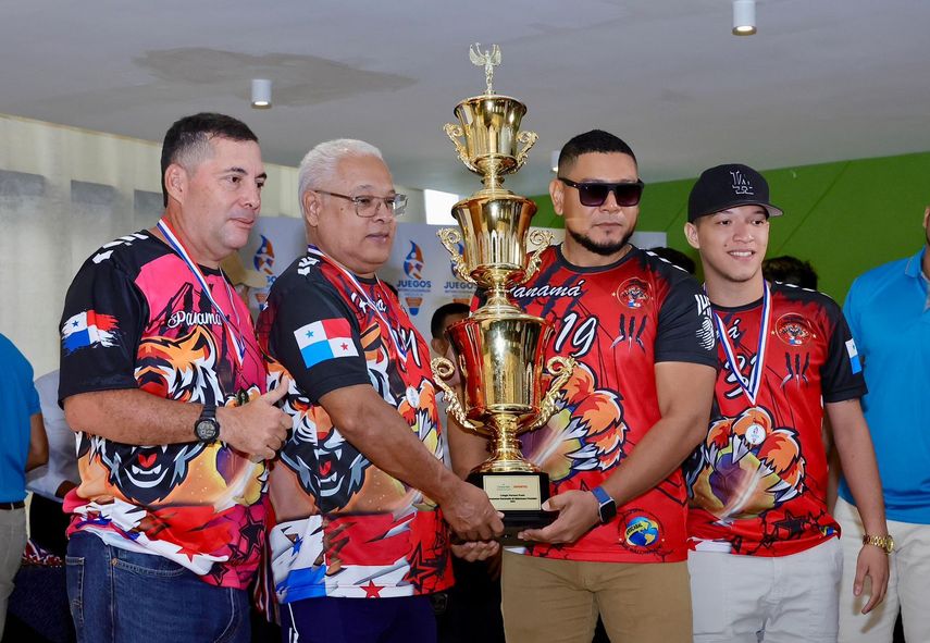 Más de 1,000 estudiantes de premedia participan en los Juegos Intercolegiales Meduca 2025