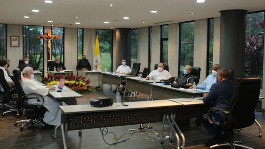Conferencia Episcopal de Panamá se reúne con el Minsa