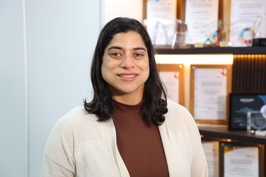 Inclusión y superación: la historia de Ginella Him, un ejemplo de determinación en Panamá