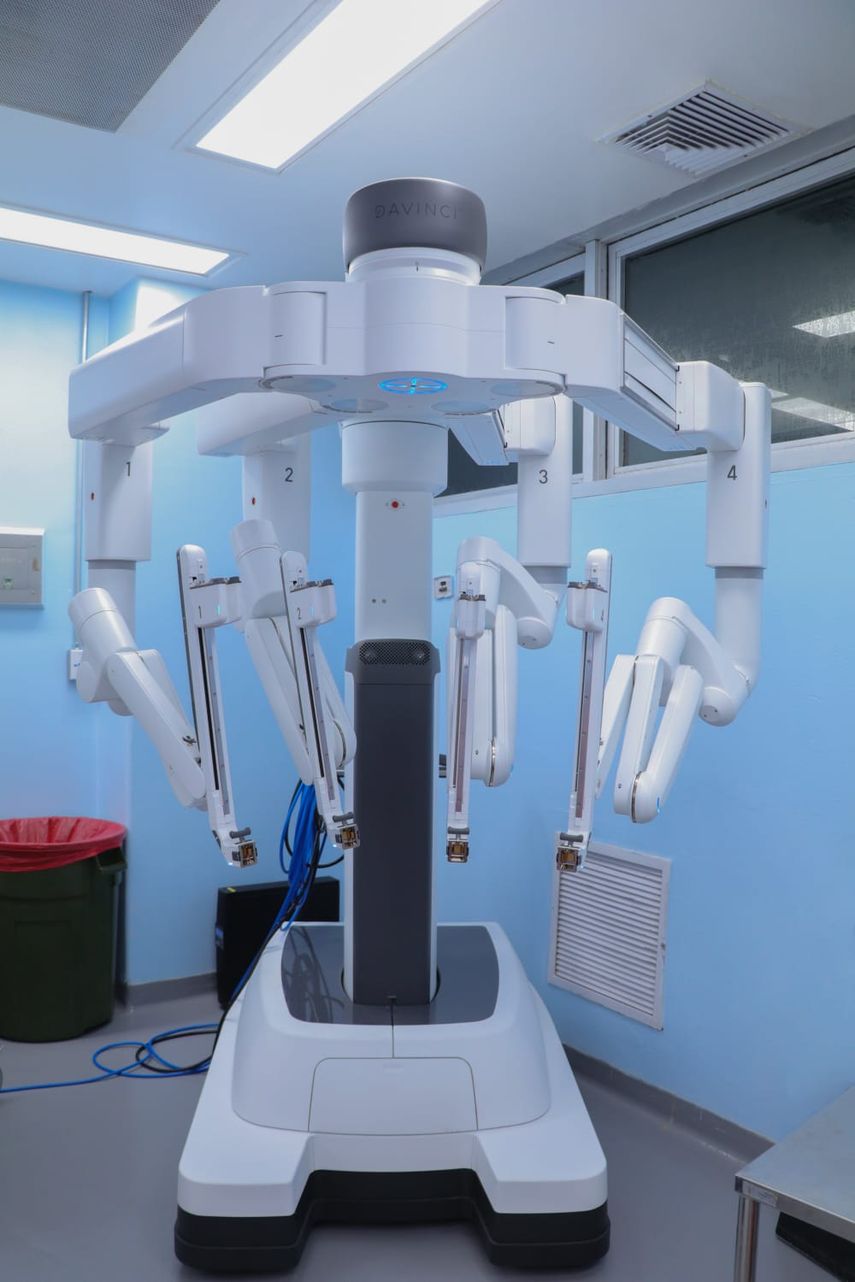 Instituto Oncológico alcanza 100 cirugías robóticas con Da Vinci X
