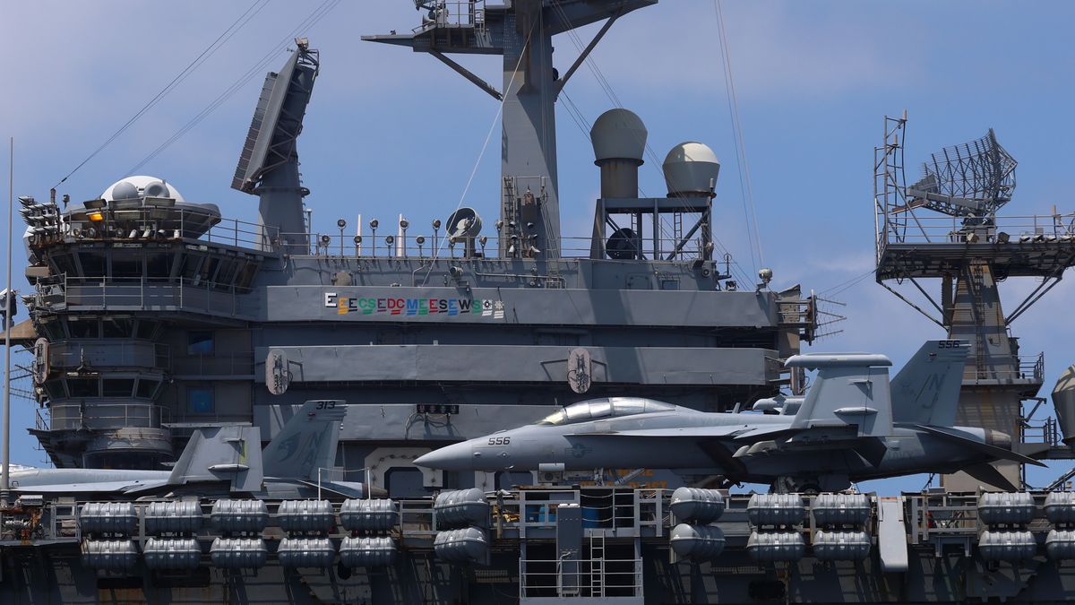 Portaaviones nuclear de EE.UU. permanecerá en Panamá hasta el 2 de abril Portaaviones nuclear de EE.UU. permanecerá en Panamá hasta el 2 de abril