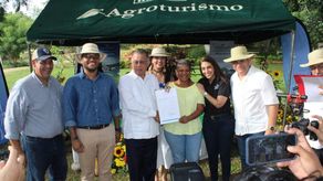 MIDA entrega acreditaciones a fincas 74 fincas agroturísticas en todo el país