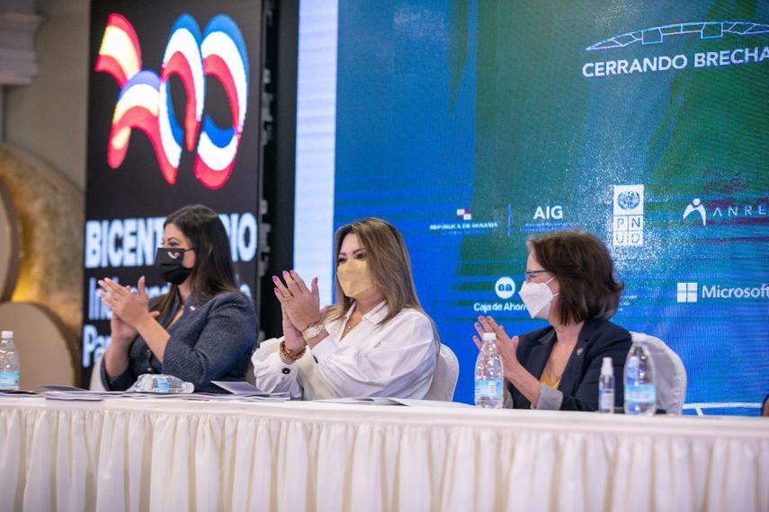 Pacto del Bicentenario: Entregan primeros acuerdos