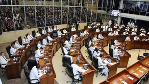 Comienzan conversaciones en Asamblea Nacional para conformar las comisiones