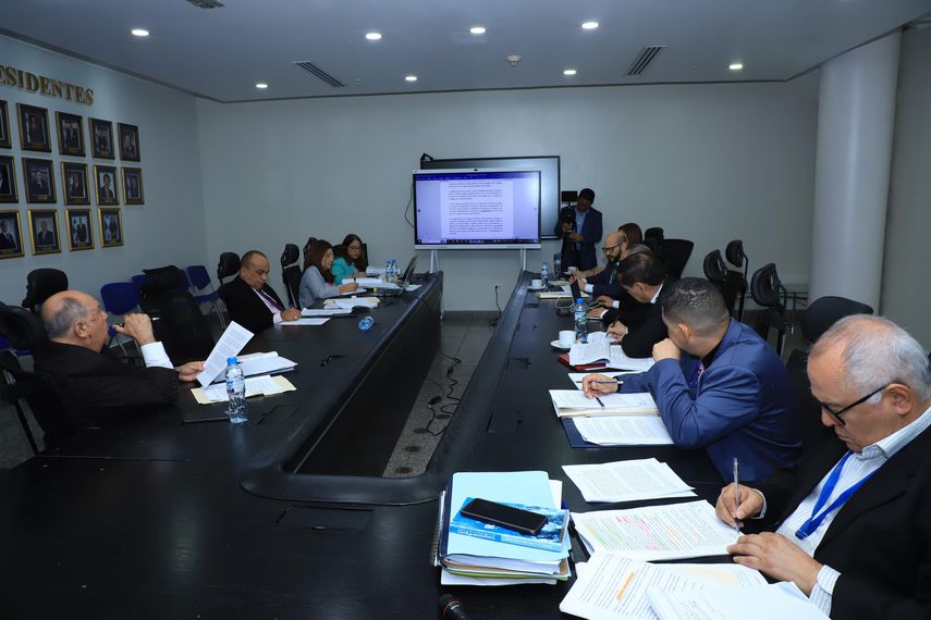 Segundo bloque de reformas a la CSS en proceso de afinación en la Comisión de Salud