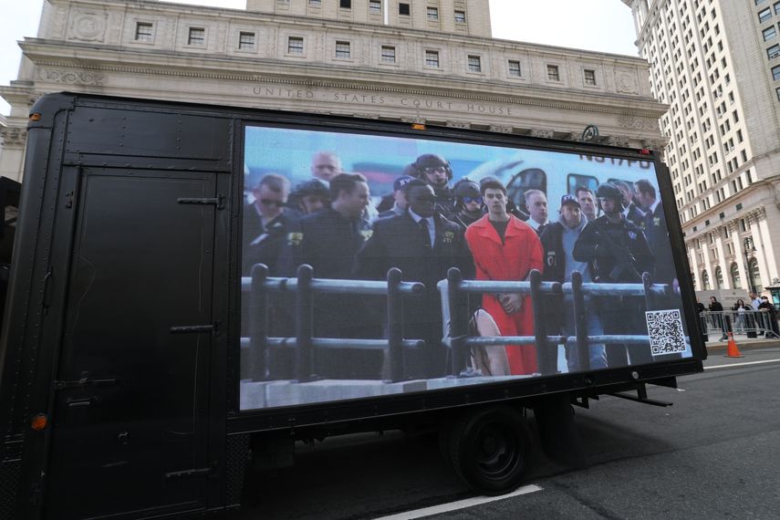 Luigi Mangione acusado de asesinar a ejecutivo en Nueva York se declara no culpable