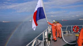 El buque petrolero Aquila II, interceptado por Estados Unidos (EEUU) en el océano Índico, no tiene bandera de Panamá, informó este martes la Autoridad Marítima del país centroamericano.