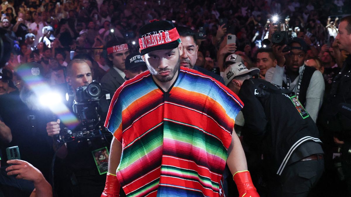 EEUU entrega a México al boxeador Julio César Chávez Jr, acusado de nexos con narcotráfico