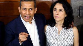 Fiscalía acusa a expresidente peruano Humala y su esposa por dádivas de Odebrecht