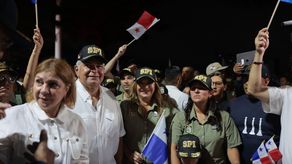 Mulino da inicio a las festividades del 3 de noviembre con las tradicionales dianas