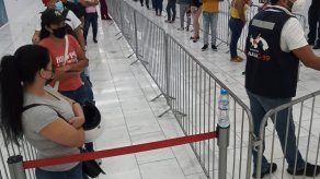 Inicia vacunación del personal de hoteles y restaurantes en Albrook Mall