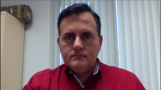 Francisco Azcárraga, del Departamento de Educación de Acodeco, hizo docencia sobre los descuentos a jubilados.