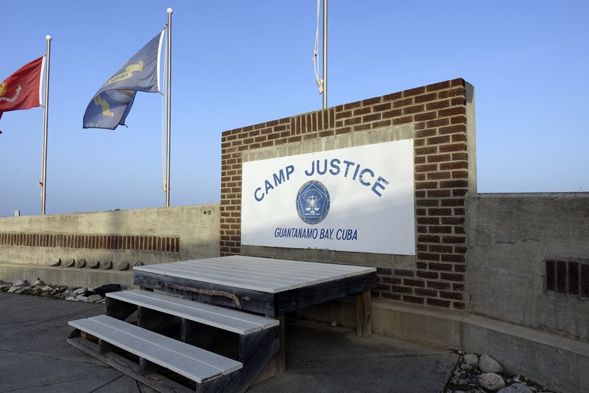 Trump ha gastado $21 millones en transportar a migrantes a Guantánamo