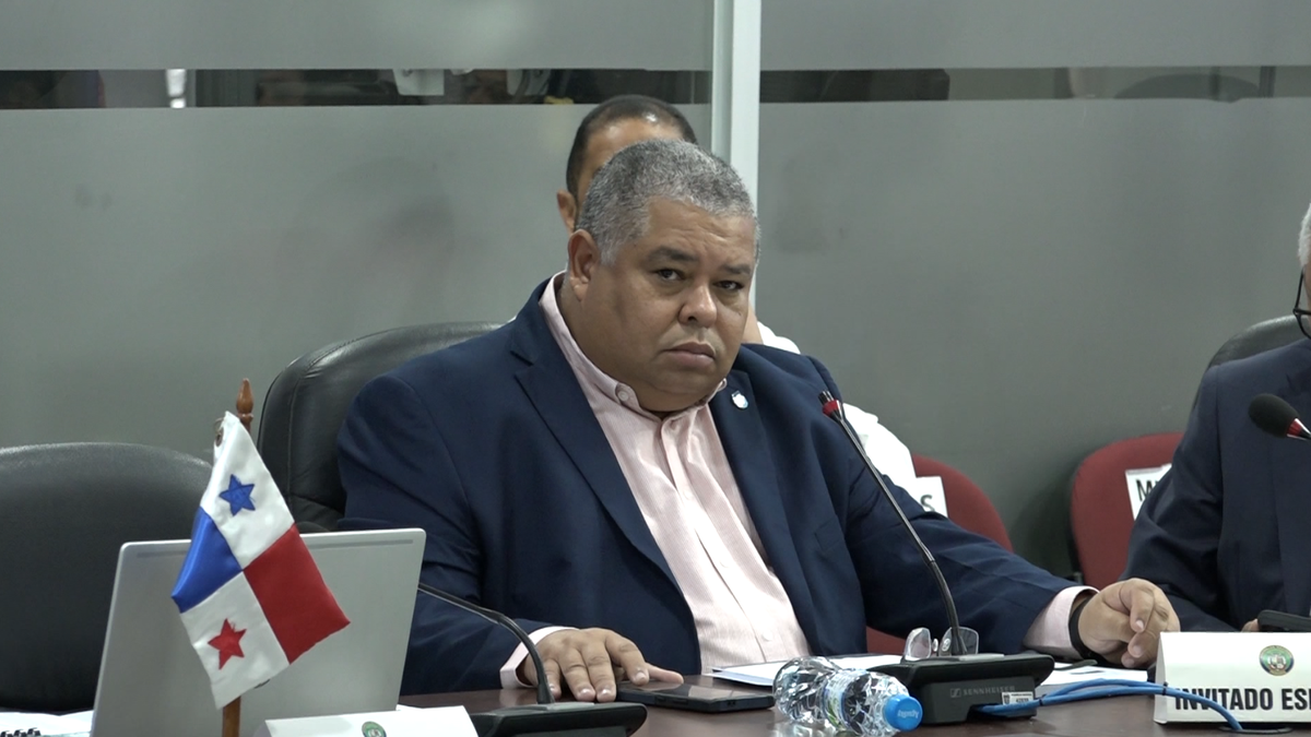 Rutilio Villarreal, fue cuestionado por el manejo de la crisis del agua en Azuero cuando fungió en el Idaan.