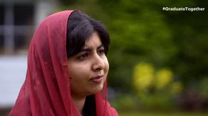 Nobel de la Paz Malala insta a talibanes a permitir regreso de niñas a la escuela