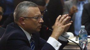 Guatemala: Imputado en La Línea confiesa que sobornos fueron en efectivo