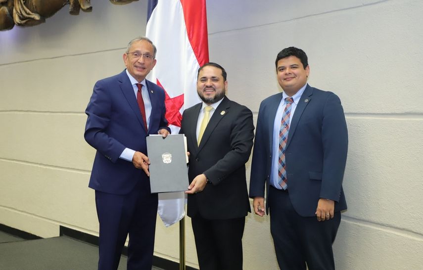 La nueva ley de Interés Preferencial ya se encuentra en la Asamblea Nacional. La nueva ley de Interés Preferencial ya se encuentra en la Asamblea Nacional.