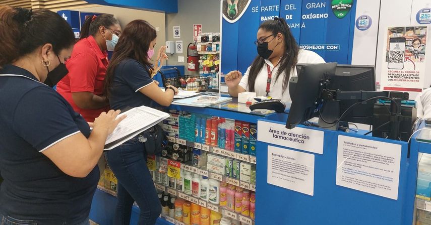 La Acodeco es la institución encargada de aplicar las medidas necesarias para implementar y verificar el cumplimiento de la rebaja de los 170 medicamentos.