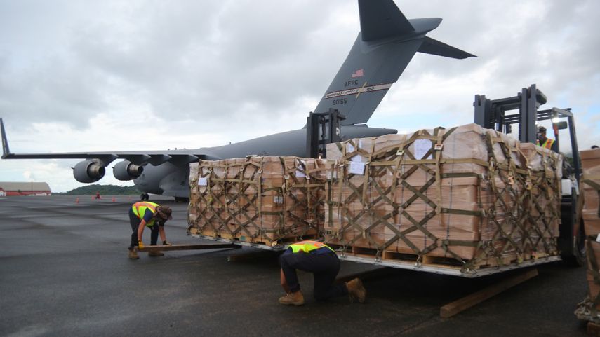 Este lunes se realizó el proceso de traslado hacia los Estados Unidos (EEUU) de 41.28 toneladas de droga producto de los decomisos realizados por los Estamentos de Seguridad de Panamá.