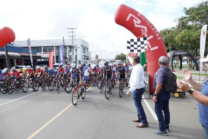 Vuelta Internacional A Chiriquí Arranca Con éxito