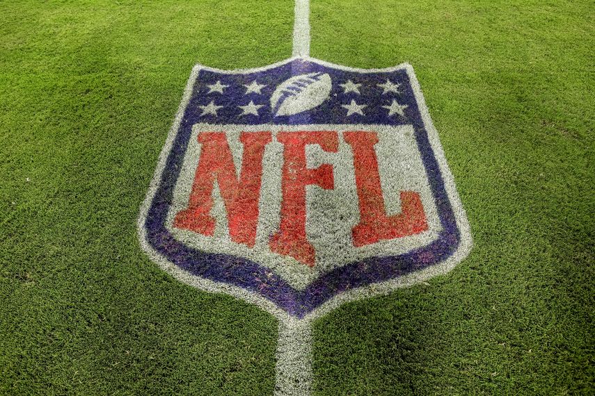 La National Football League abrirá la puerta a fondos de inversión. La National Football League abrirá la puerta a fondos de inversión.