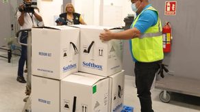 Lote de 54 mil dosis de vacunas bivalentes pediátricas llega a Panamá