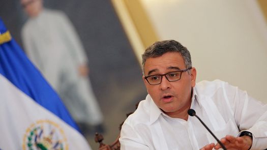 El Salvador: piden 16 años de prisión para expresidente Funes por negociar con pandillas