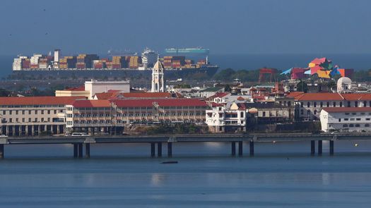 Panamá enfrentará un inicio irregular de la temporada lluviosa, acompañado de temperaturas por encima de lo habitual, durante los meses de mayo, junio y julio de 2026, según la más reciente Perspectiva Climática presentada por el Instituto de Meteorología e Hidrología de Panamá (IMPHA).