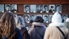 Más de 500.000 personas participan en fiestas por 35 años de la caída del muro de Berlín