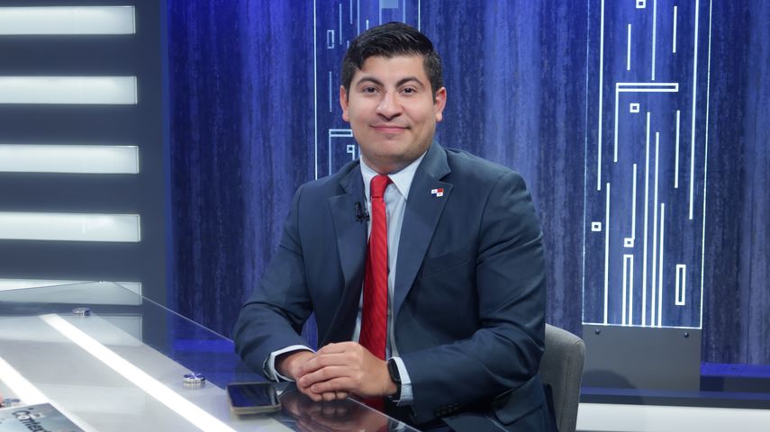 Jorge Bloise denuncia irregularidades en la Asamblea y propone depurar la carrera legislativa