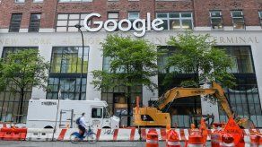Francia multa a Google con 500 millones de euros por derechos afines