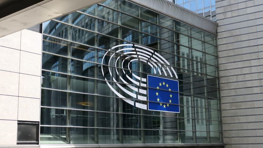 Extrema derecha avanza en el Parlamento Europeo. Extrema derecha avanza en el Parlamento Europeo.