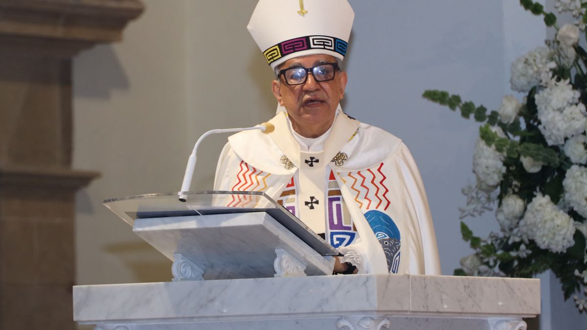 Ulloa llama a los panameños a optar por la honradez y alejar la corrupción Ulloa llama a los panameños a optar por la honradez y alejar la corrupción