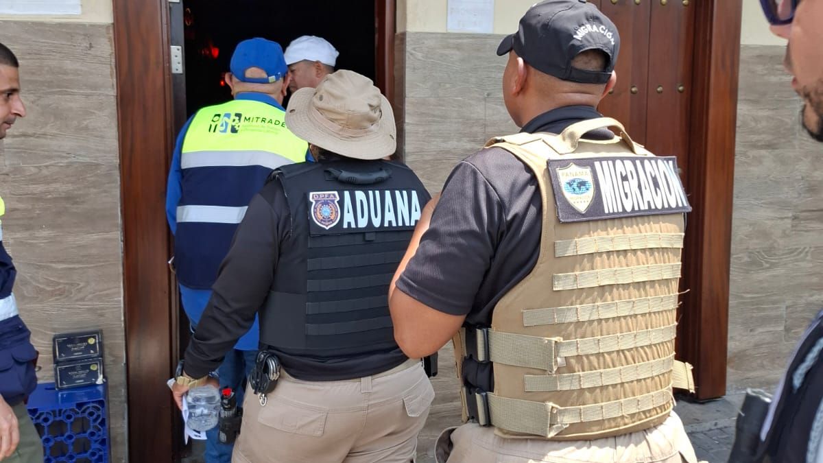 Migración realizó operativo. Migración realizó operativo.