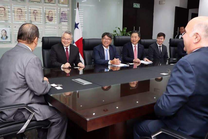 Banco Nacional de Panamá estrecha lazos con inversionistas de Sur del Corea Banco Nacional de Panamá estrecha lazos con inversionistas de Sur del Corea