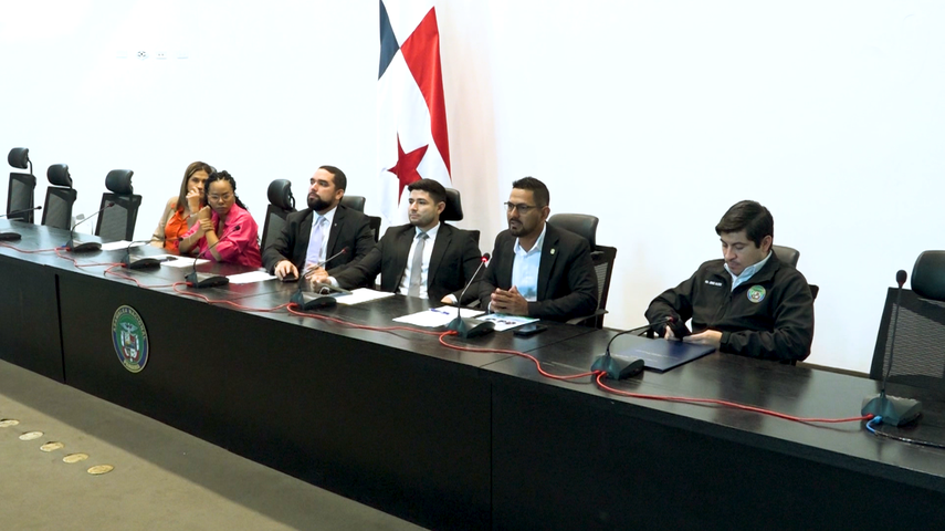 Diputados de la bancada independiente Vamos.