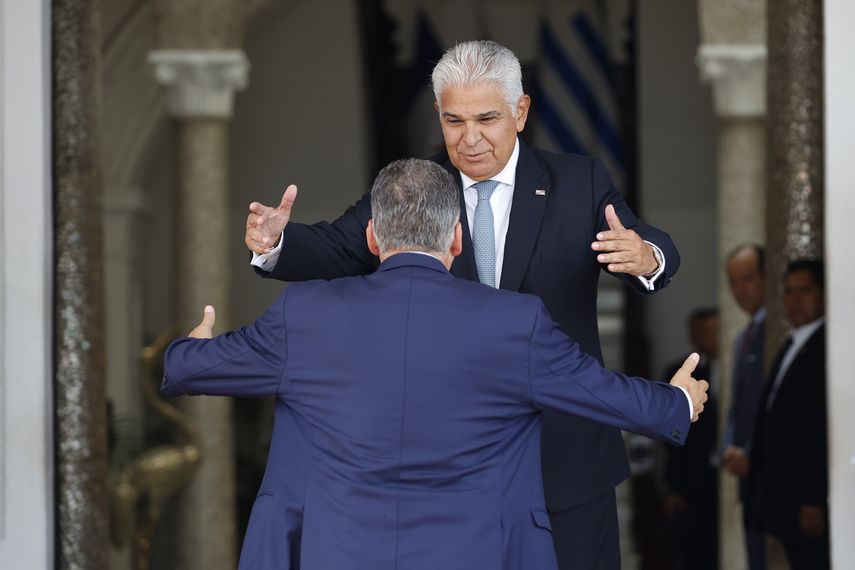 Mulino recibe a Orsi para fortalecer los lazos de Panamá con Uruguay y el cono sur Mulino recibe a Orsi para fortalecer los lazos de Panamá con Uruguay y el cono sur