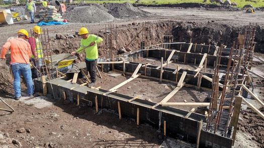 Este proyecto contempla la edificación de 116 nuevas soluciones de viviendas para las familias que perdieron sus casas durante el paso de los huracanes Eta e Iota según el Miviot.