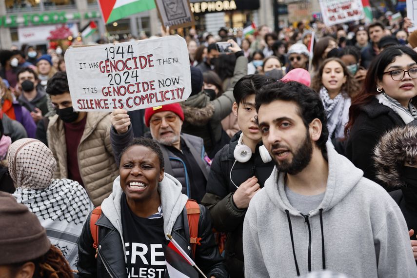 Israel ve crecer presión internacional para firmar tregua con Hamás